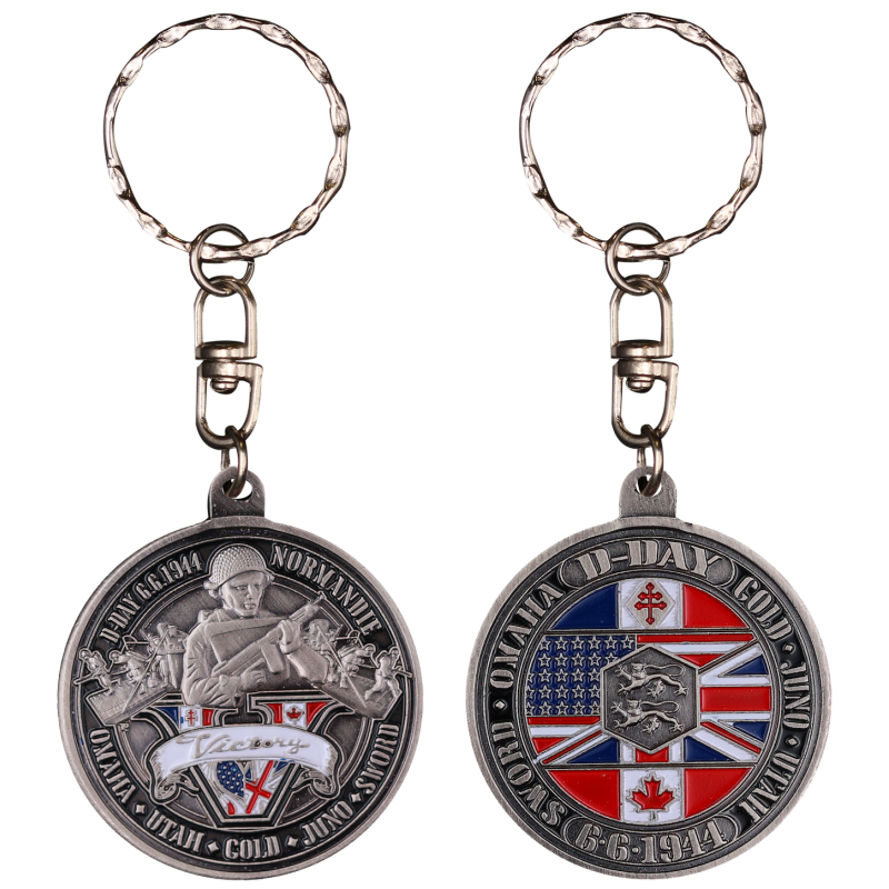 PCDD5S "Keychain Round ""V"" De Victory" vintage silver